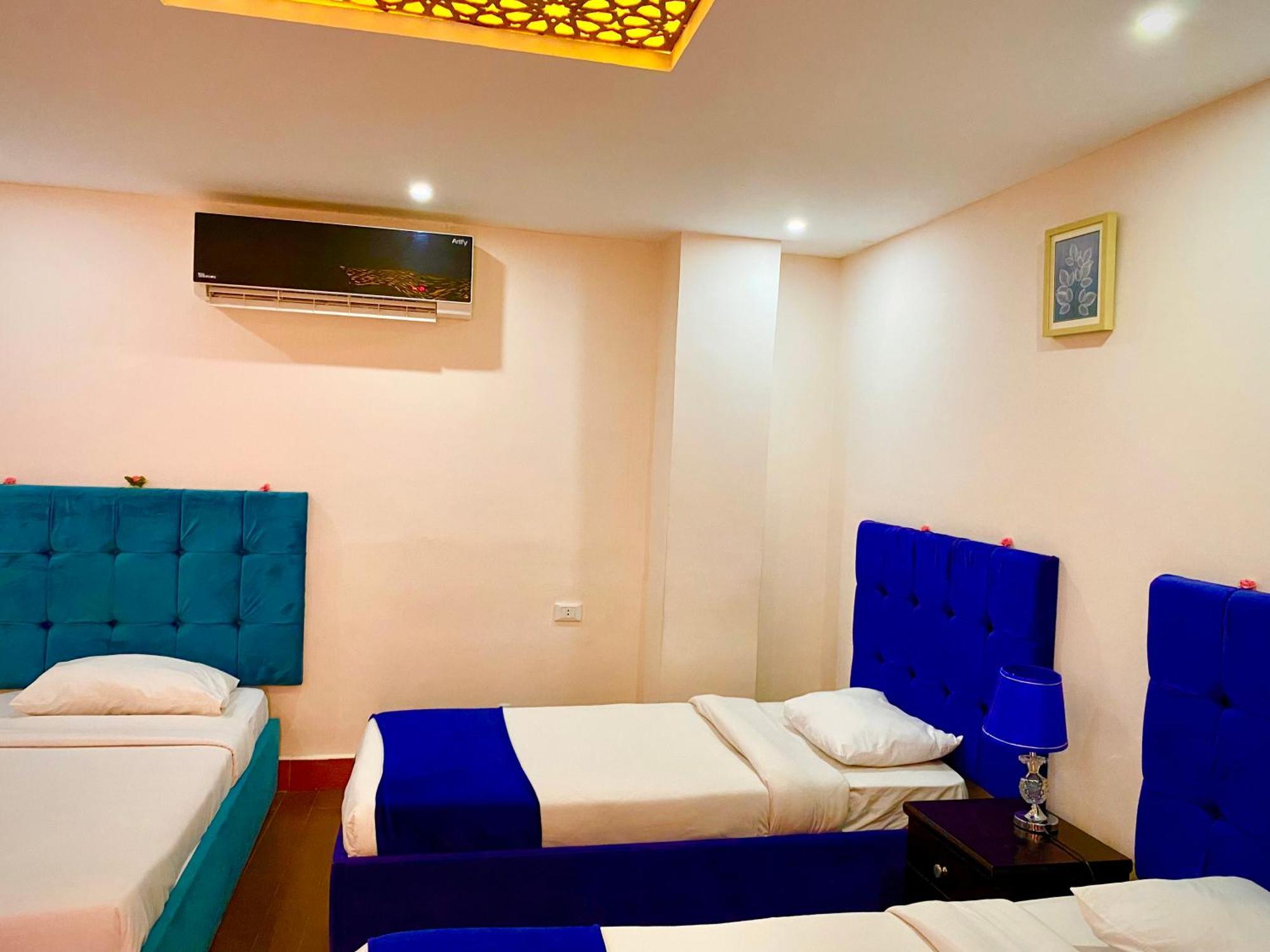 Golden Pyramids Inn Kafret el-Gabal Eksteriør billede