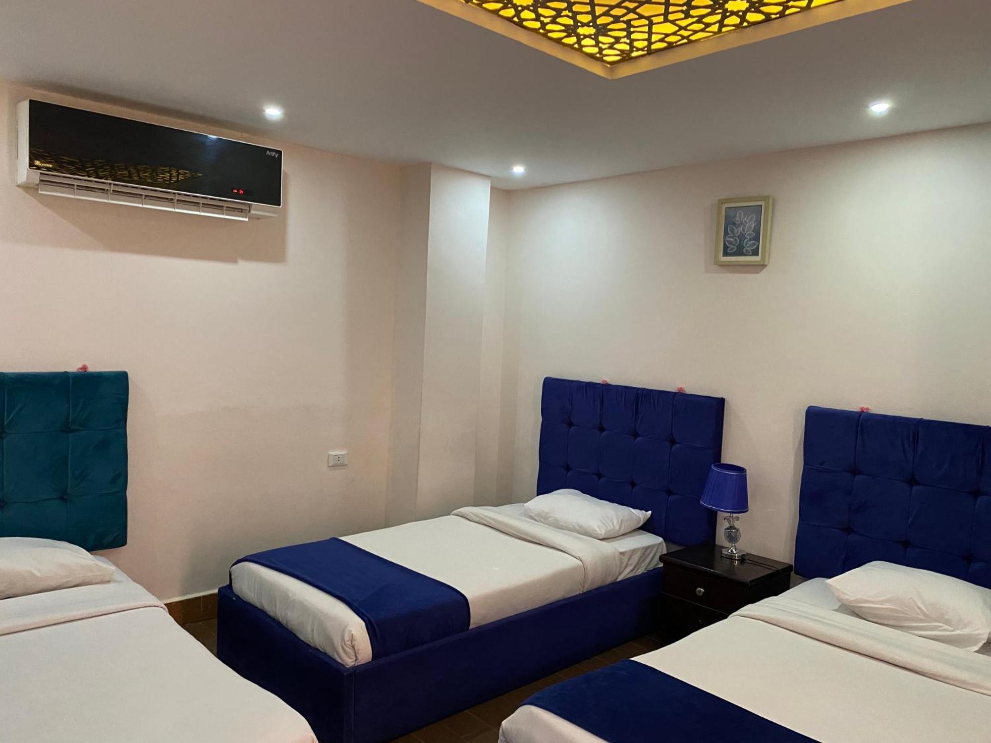 Golden Pyramids Inn Kafret el-Gabal Eksteriør billede
