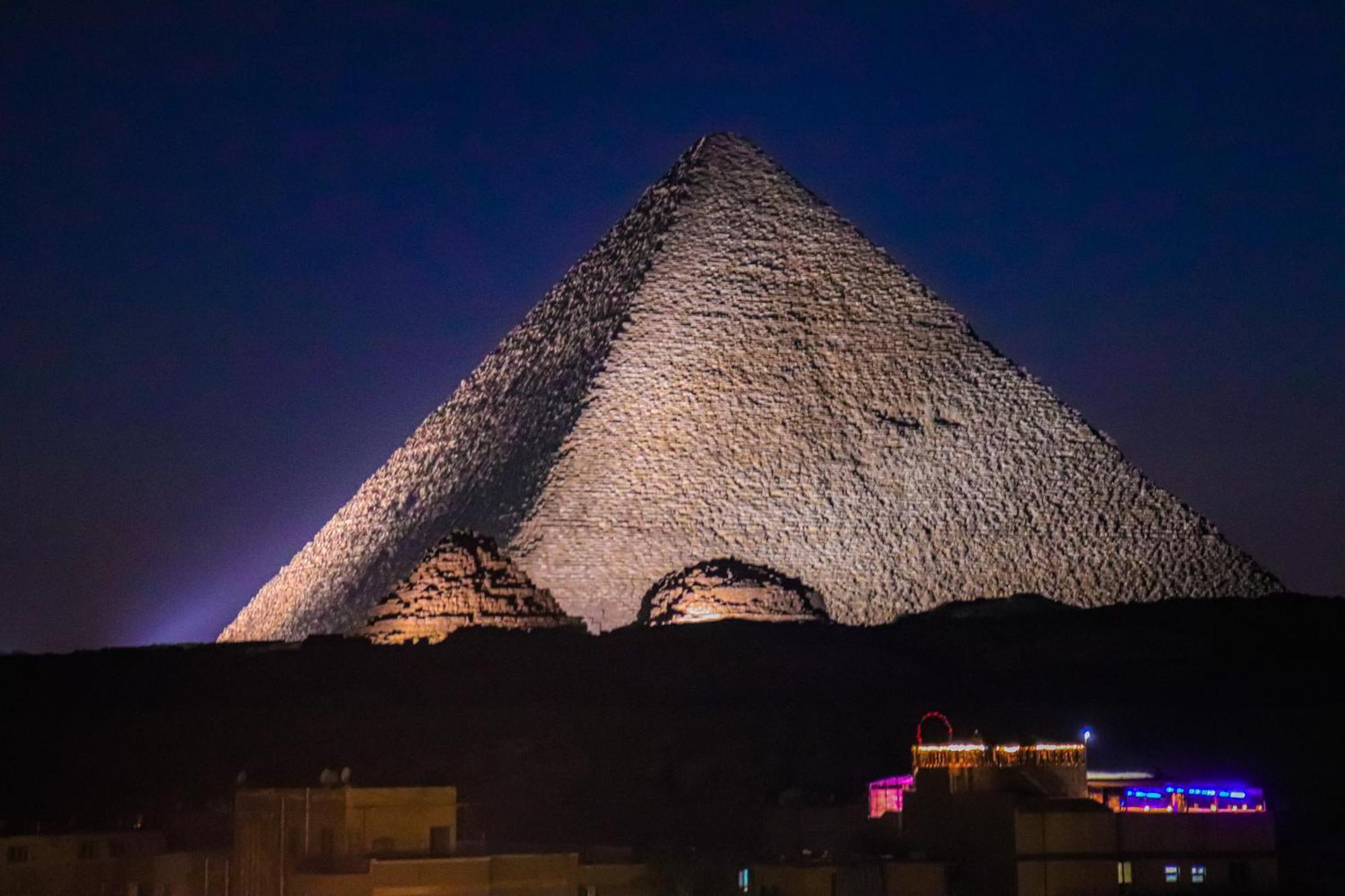 Golden Pyramids Inn Kafret el-Gabal Eksteriør billede