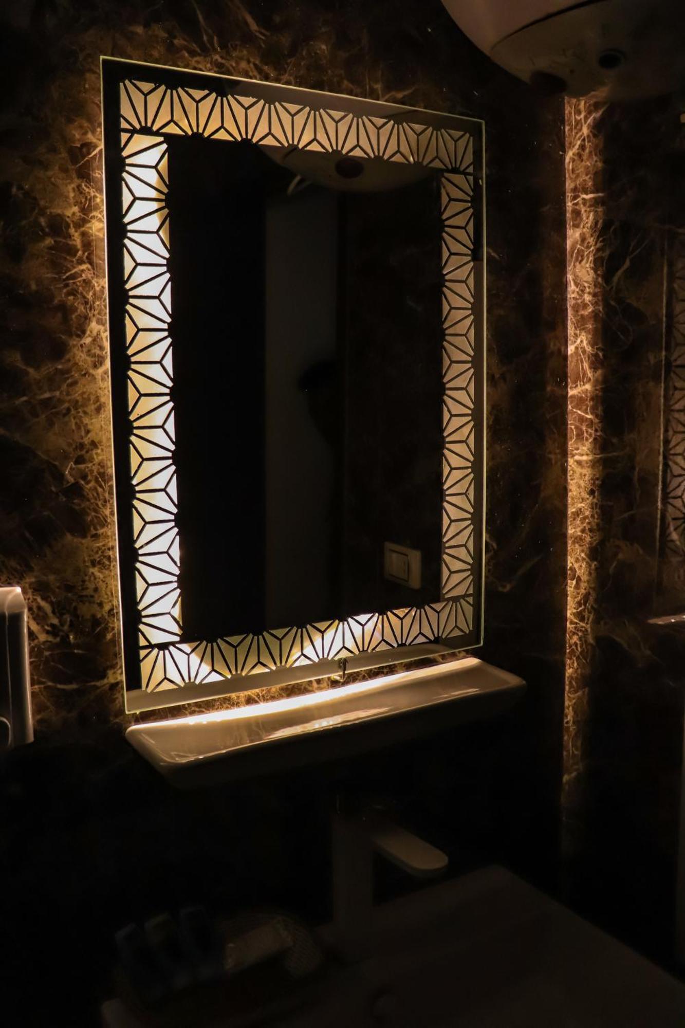 Golden Pyramids Inn Kafret el-Gabal Eksteriør billede